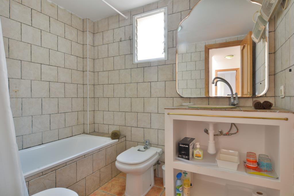 Вілла Townhouse 200Mts From The Sea Up To 6 Guests Пальма-де-Майорка Екстер'єр фото